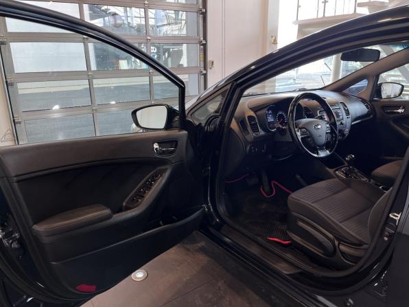 Kia Cerato III Рестайлинг (Classic) с пробегом 2019 года, цена 1 630 000 рублей, 112723 км, седан, Автокод Объявления