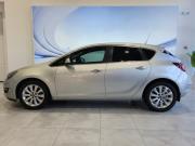 Opel Astra J Рестайлинг Таганрог  - изображение 27