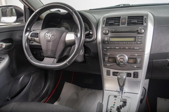 Toyota Corolla X (E140 E150) Рестайлинг с пробегом 2011 года, цена 1 289 000 рублей, 250000 км, седан, Автокод Объявления