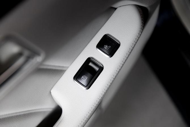 Mercedes-Benz E-Класс IV (W212 S212 C207) с пробегом 2012 года, цена 2 270 000 рублей, 182563 км, седан, Автокод Объявления