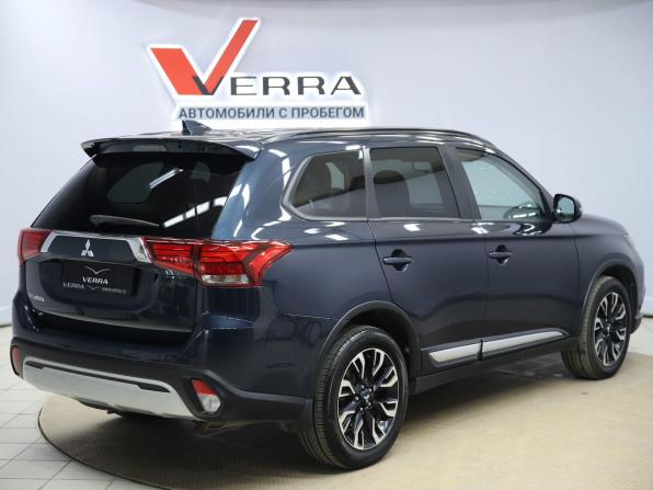 Mitsubishi Outlander III Рестайлинг 3 с пробегом 2021 года, цена 2 690 000 рублей, 82556 км, внедорожник, Автокод Объявления