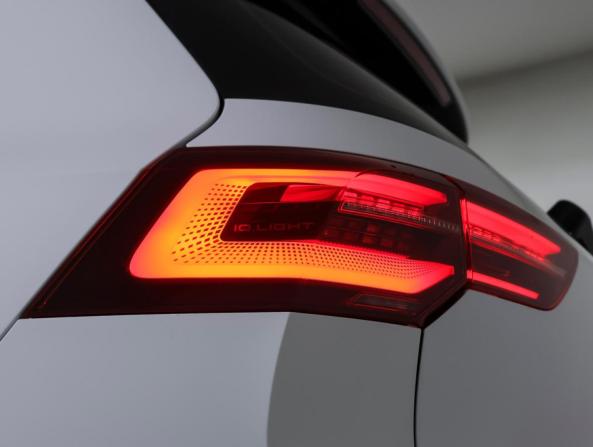 Volkswagen Golf VIII с пробегом 2020 года, цена 2 564 000 рублей, 58925 км, хэтчбек, Автокод Объявления