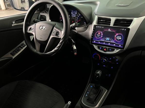 Hyundai Solaris I Рестайлинг с пробегом 2014 года, цена 1 100 000 рублей, 89500 км, седан, Автокод Объявления