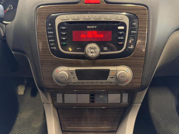Ford Focus II Рестайлинг с пробегом 2008 года, цена 599 000 рублей, 227000 км, седан, Автокод Объявления