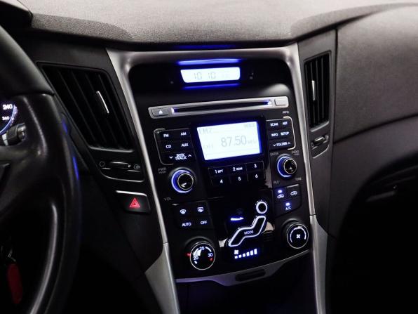 Hyundai Sonata VI (YF) с пробегом 2011 года, цена 1 099 000 рублей, 159430 км, седан, Автокод Объявления