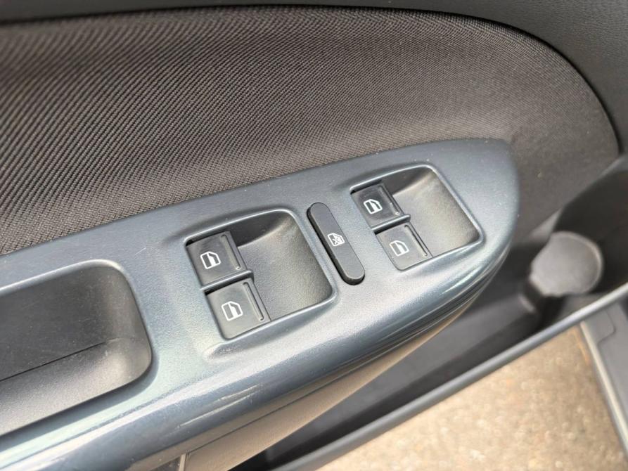 Skoda Octavia II (A5) Рестайлинг Санкт-Петербург  - изображение 19