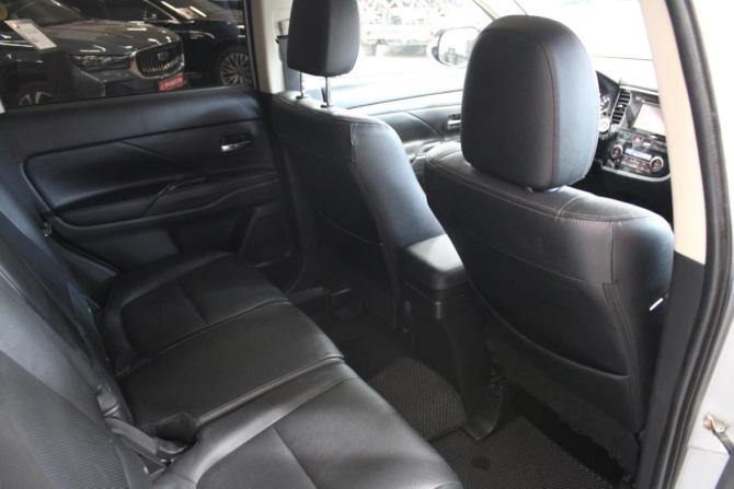 Mitsubishi Outlander III с пробегом 2013 года, цена 1 449 000 рублей, 180750 км, внедорожник, Автокод Объявления