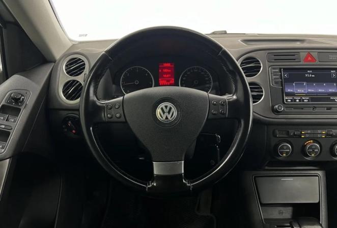 Volkswagen Tiguan I с пробегом 2009 года, цена 1 200 000 рублей, 188757 км, внедорожник, Автокод Объявления