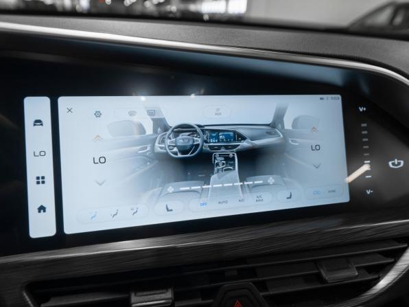 Geely Tugella I Рестайлинг с пробегом 2023 года, цена 3 140 000 рублей, 38397 км, внедорожник, Автокод Объявления