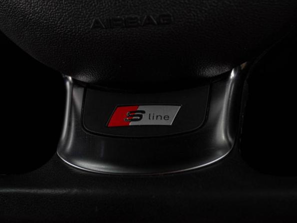 Audi TT II (8J) Рестайлинг с пробегом 2012 года, цена 1 729 000 рублей, 93726 км, купе, Автокод Объявления