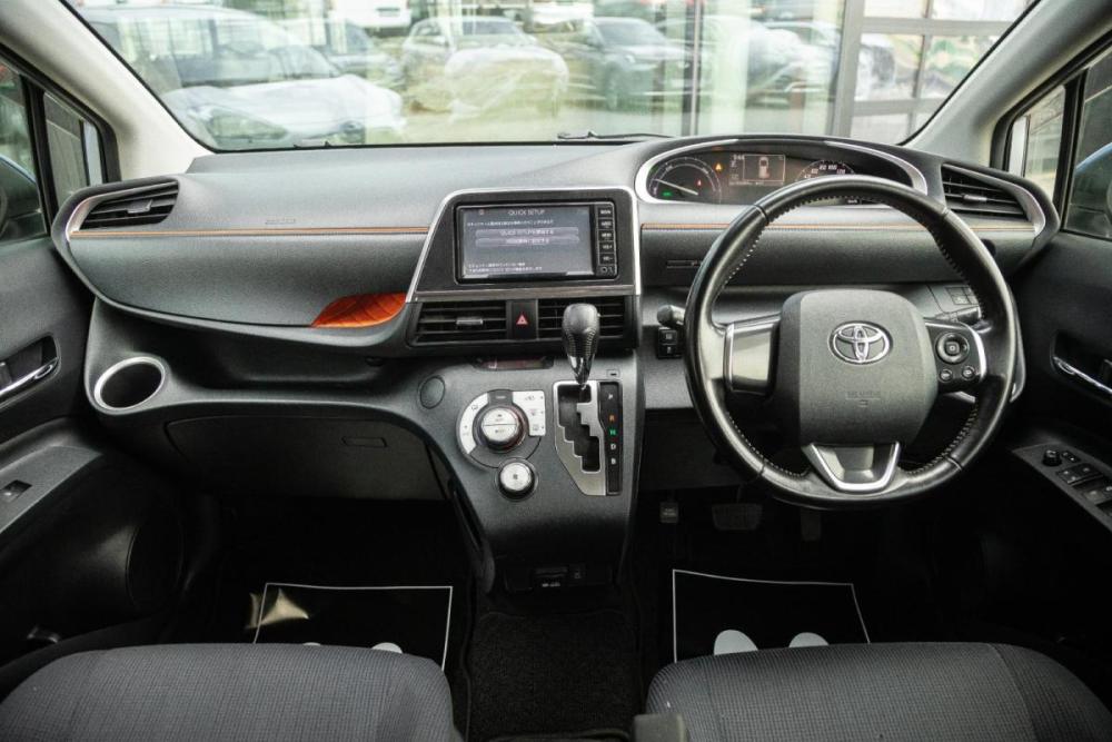 Toyota Sienta II Иркутск  - изображение 16
