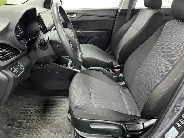 Hyundai Solaris II Рестайлинг с пробегом 2021 года, цена 1 488 000 рублей, 47193 км, седан, Автокод Объявления