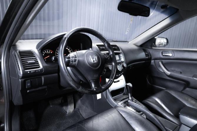 Honda Accord VII Рестайлинг с пробегом 2007 года, цена 1 100 000 рублей, 322503 км, седан, Автокод Объявления