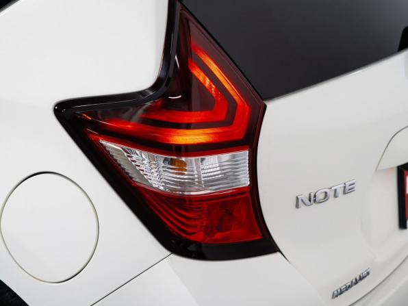 Nissan Note II Рестайлинг с пробегом 2017 года, цена 979 500 рублей, 84625 км, хэтчбек, Автокод Объявления