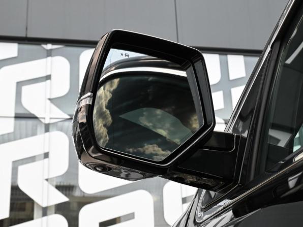 Cadillac Escalade IV с пробегом 2015 года, цена 3 950 000 рублей, 153388 км, внедорожник, Автокод Объявления