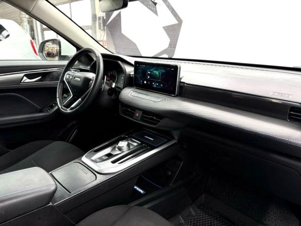 Haval Jolion I с пробегом 2023 года, цена 1 979 900 рублей, 68213 км, внедорожник, Автокод Объявления
