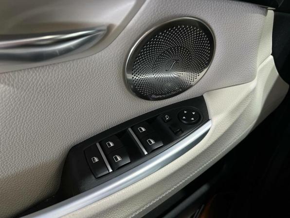 BMW 5 серии VI (F10/F11/F07) с пробегом 2009 года, цена 1 350 000 рублей, 177052 км, лифтбек, Автокод Объявления