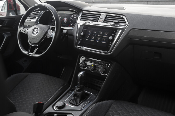 Volkswagen Tiguan II с пробегом 2018 года, цена 2 400 000 рублей, 114000 км, внедорожник, Автокод Объявления
