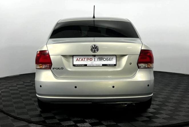 Volkswagen Polo V Рестайлинг с пробегом 2015 года, цена 745 000 рублей, 165730 км, седан, Автокод Объявления
