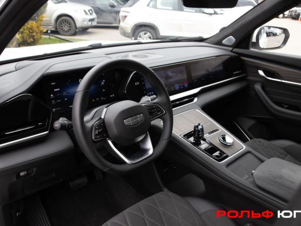 Geely Monjaro I Рестайлинг с пробегом 2025 года, цена 3 723 000 рублей, 14579 км, внедорожник, Автокод Объявления