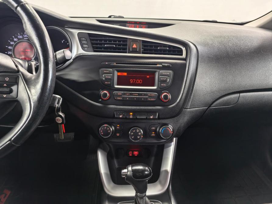 Kia Ceed II Рестайлинг Санкт-Петербург  - изображение 14