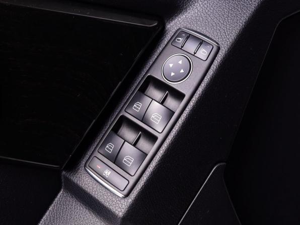 Mercedes-Benz GLK-Класс I (X204) Рестайлинг с пробегом 2013 года, цена 1 999 000 рублей, 179638 км, внедорожник, Автокод Объявления