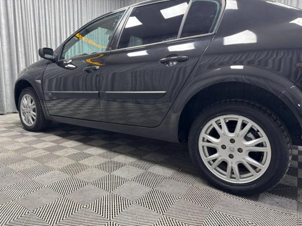 Renault Megane II Рестайлинг с пробегом 2008 года, цена 490 000 рублей, 140201 км, седан, Автокод Объявления
