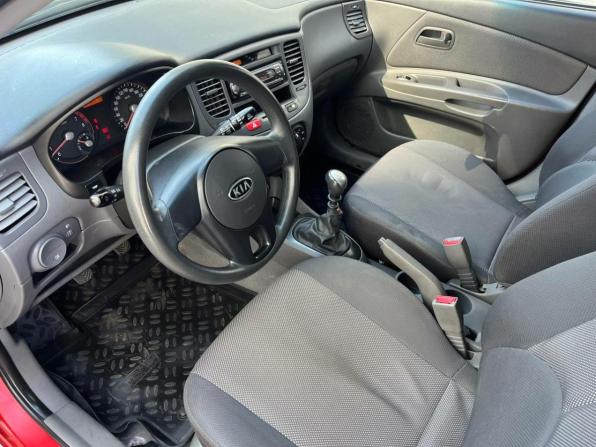 Kia Rio II с пробегом 2007 года, цена 299 000 рублей, 206576 км, хэтчбек, Автокод Объявления