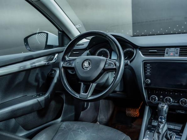 Skoda Octavia III (A7) Рестайлинг с пробегом 2019 года, цена 1 700 000 рублей, 162966 км, лифтбек, Автокод Объявления