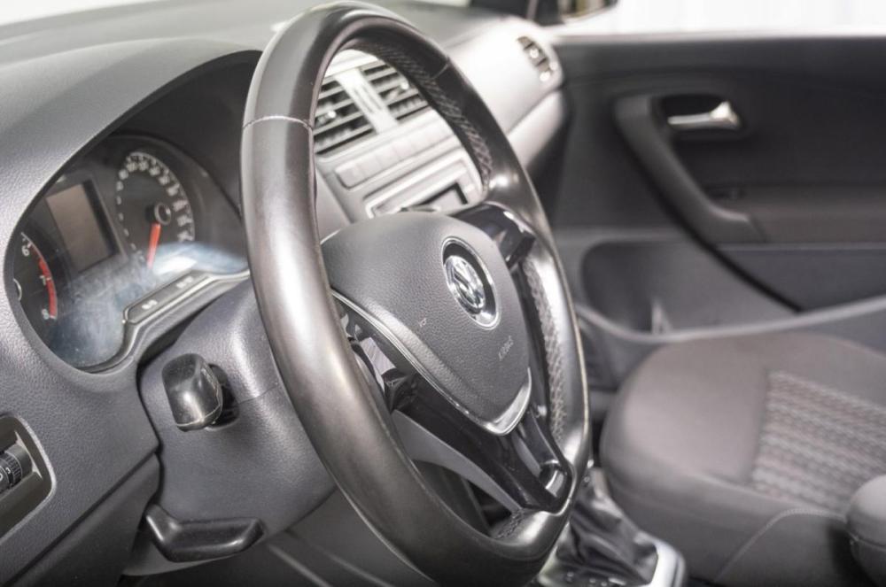 Volkswagen Polo V Рестайлинг Томск  - изображение 13