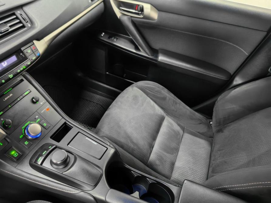 Lexus CT I Рестайлинг 2 Новосибирск  - изображение 12