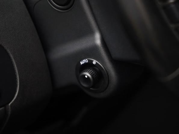 Land Rover Discovery IV с пробегом 2009 года, цена 1 510 000 рублей, 244490 км, внедорожник, Автокод Объявления