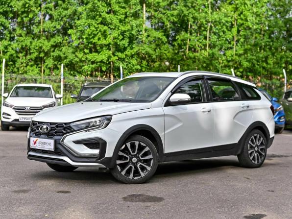 Lada (ВАЗ) Vesta I Рестайлинг (NG) с пробегом 2024 года, цена 1 260 000 рублей, 52518 км, универсал, Автокод Объявления
