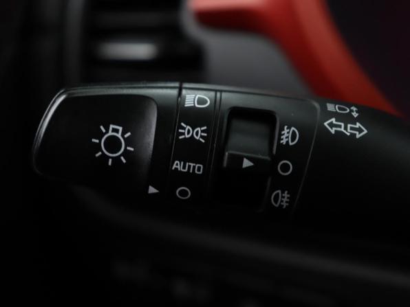 Kia Rio IV Рестайлинг с пробегом 2021 года, цена 1 550 000 рублей, 134062 км, хэтчбек, Автокод Объявления