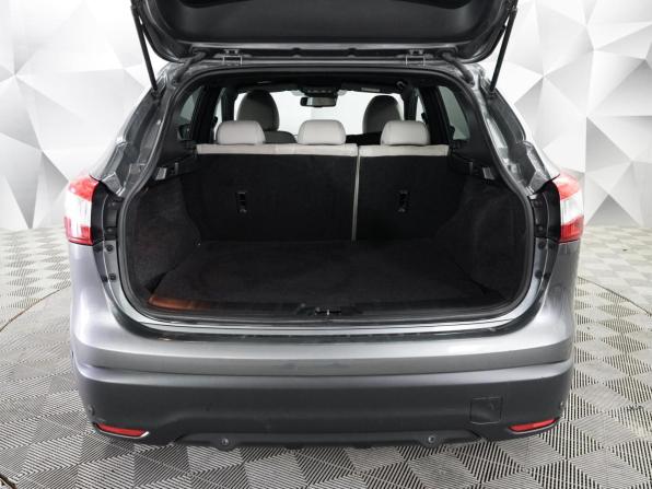 Nissan Qashqai II с пробегом 2016 года, цена 1 733 000 рублей, 126000 км, внедорожник, Автокод Объявления