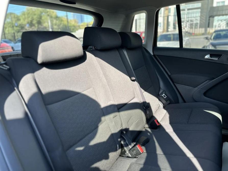 Volkswagen Tiguan I Рестайлинг Новосибирск  - изображение 13