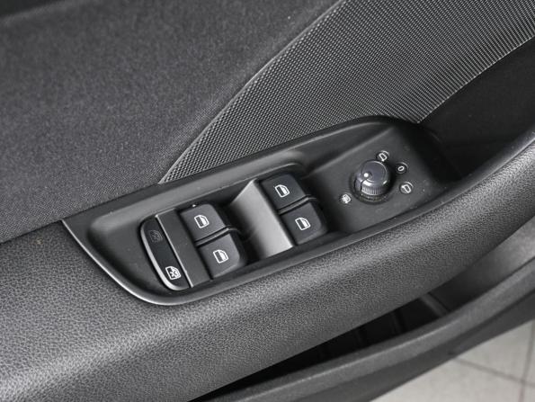 Audi A3 III (8V) с пробегом 2015 года, цена 1 499 000 рублей, 175824 км, седан, Автокод Объявления