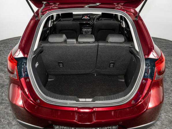 Mazda Demio IV (DJ) с пробегом 2019 года, цена 1 200 000 рублей, 55478 км, хэтчбек, Автокод Объявления