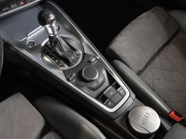 Audi TT III (8S) с пробегом 2016 года, цена 3 700 000 рублей, 172574 км, купе, Автокод Объявления