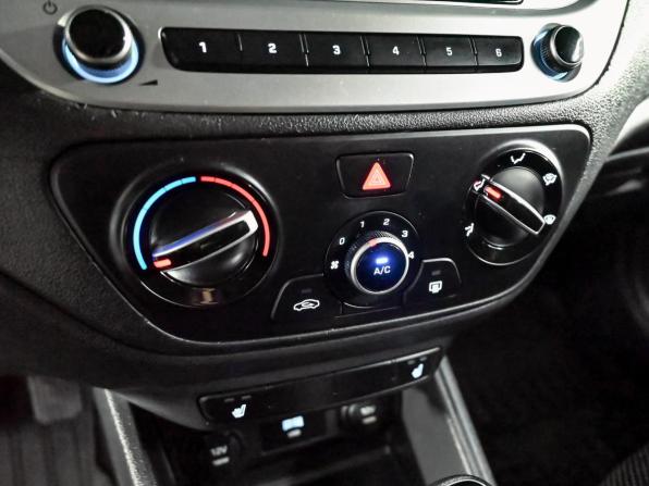 Hyundai Solaris II Рестайлинг с пробегом 2020 года, цена 1 550 000 рублей, 71539 км, седан, Автокод Объявления