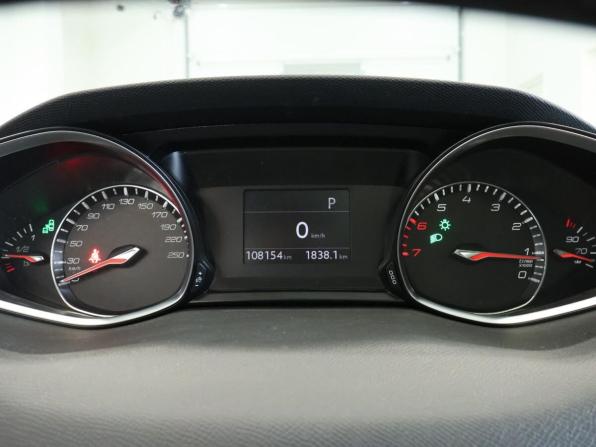 Peugeot 308 II с пробегом 2014 года, цена 1 108 000 рублей, 108154 км, хэтчбек, Автокод Объявления