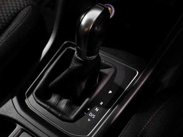 Volkswagen Touran II с пробегом 2016 года, цена 1 350 000 рублей, 121844 км, компактвэн, Автокод Объявления