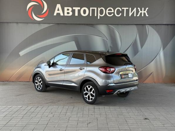 Renault Kaptur I с пробегом 2019 года, цена 1 560 000 рублей, 122143 км, внедорожник, Автокод Объявления