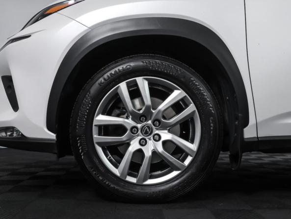 Lexus NX I Рестайлинг с пробегом 2019 года, цена 3 125 000 рублей, 75606 км, внедорожник, Автокод Объявления