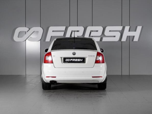 Skoda Octavia II (A5) Рестайлинг с пробегом 2013 года, цена 730 000 рублей, 259525 км, лифтбек, Автокод Объявления
