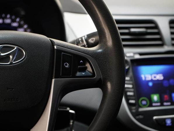 Hyundai Solaris I Рестайлинг с пробегом 2016 года, цена 828 077 рублей, 224037 км, седан, Автокод Объявления