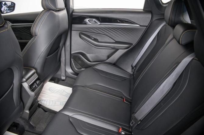 Geely Coolray I Рестайлинг с пробегом 2025 года, цена 2 499 000 рублей, 4650 км, внедорожник, Автокод Объявления