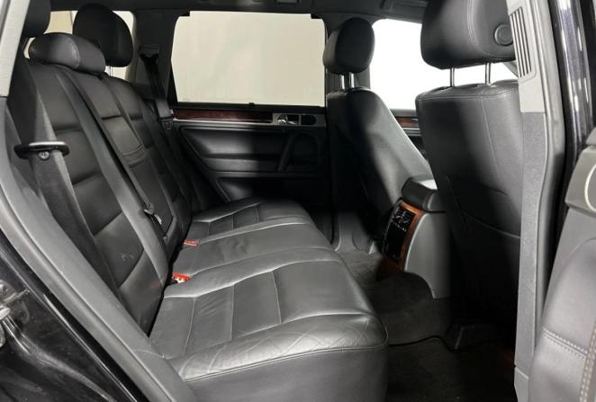 Volkswagen Touareg I с пробегом 2006 года, цена 1 000 000 рублей, 155000 км, внедорожник, Автокод Объявления