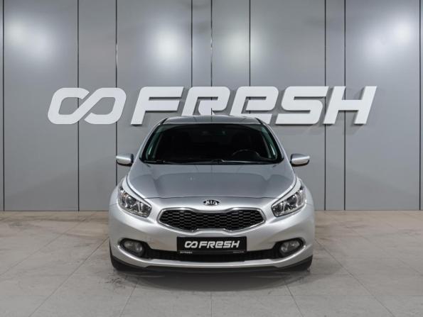 Kia Ceed II с пробегом 2014 года, цена 1 329 000 рублей, 130636 км, хэтчбек, Автокод Объявления
