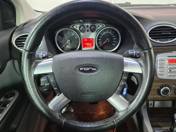 Ford Focus II Рестайлинг с пробегом 2008 года, цена 544 000 рублей, 115637 км, седан, Автокод Объявления